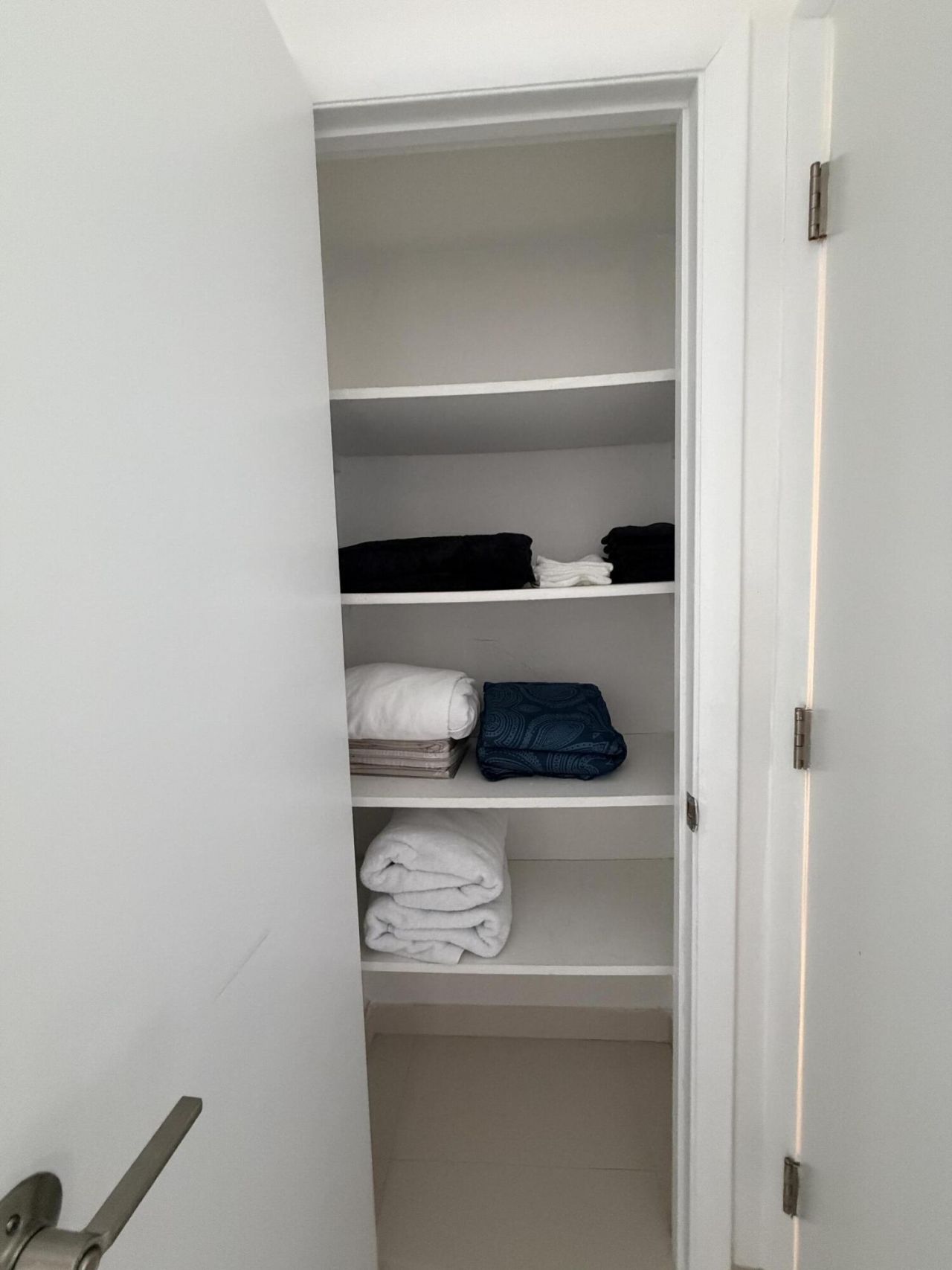 19390 Collins Avenue, Unit 1603, Sunny Isles Beach, FL 33160 Photo