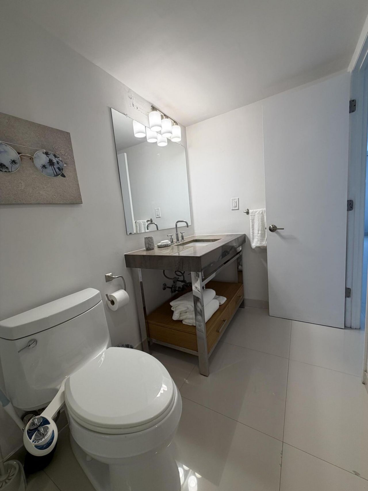 19390 Collins Avenue, Unit 1603, Sunny Isles Beach, FL 33160 Photo