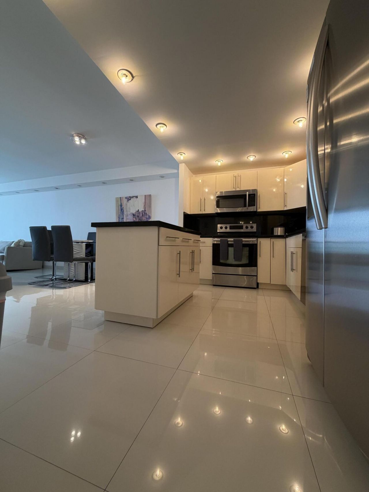 19390 Collins Avenue, Unit 1603, Sunny Isles Beach, FL 33160 Photo