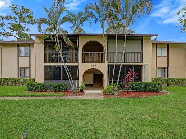 429 Pine Glen Lane, Unit C-2, Greenacres, FL 33463
