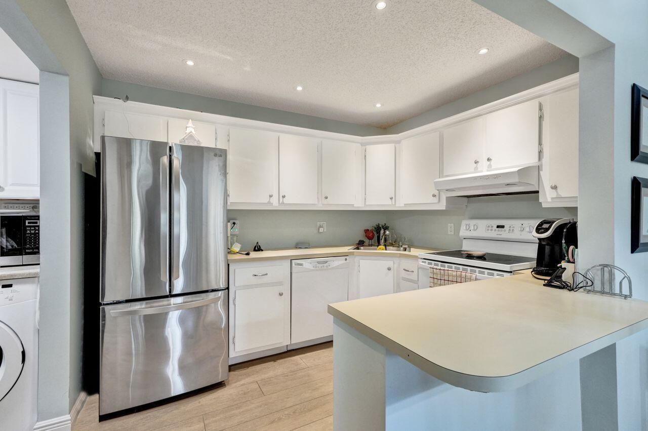 429 Pine Glen Lane, Unit C-2, Greenacres, FL 33463 Photo