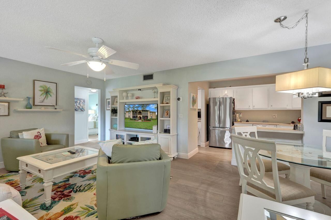 429 Pine Glen Lane, Unit C-2, Greenacres, FL 33463 Photo