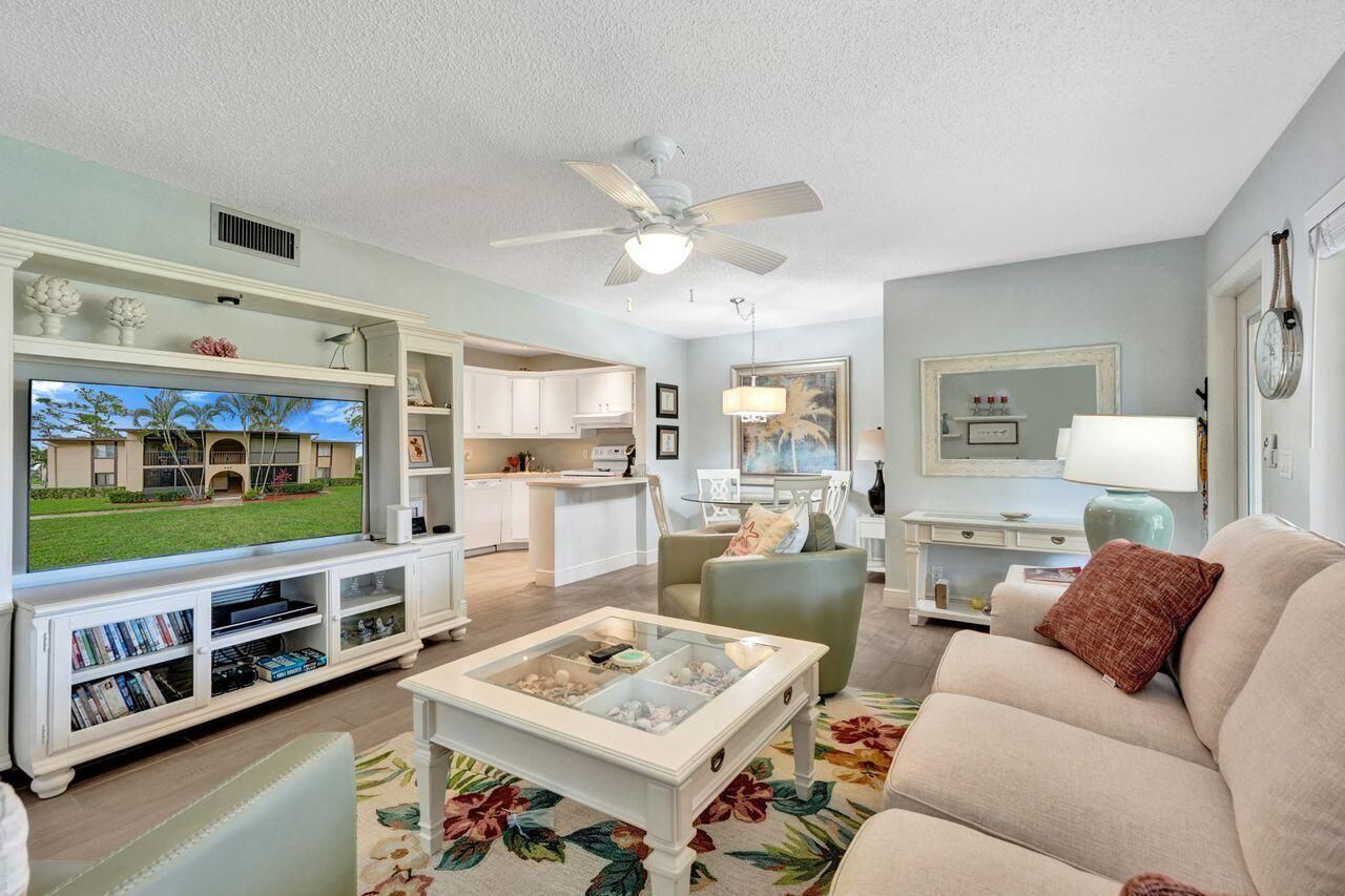 429 Pine Glen Lane, Unit C-2, Greenacres, FL 33463 Photo