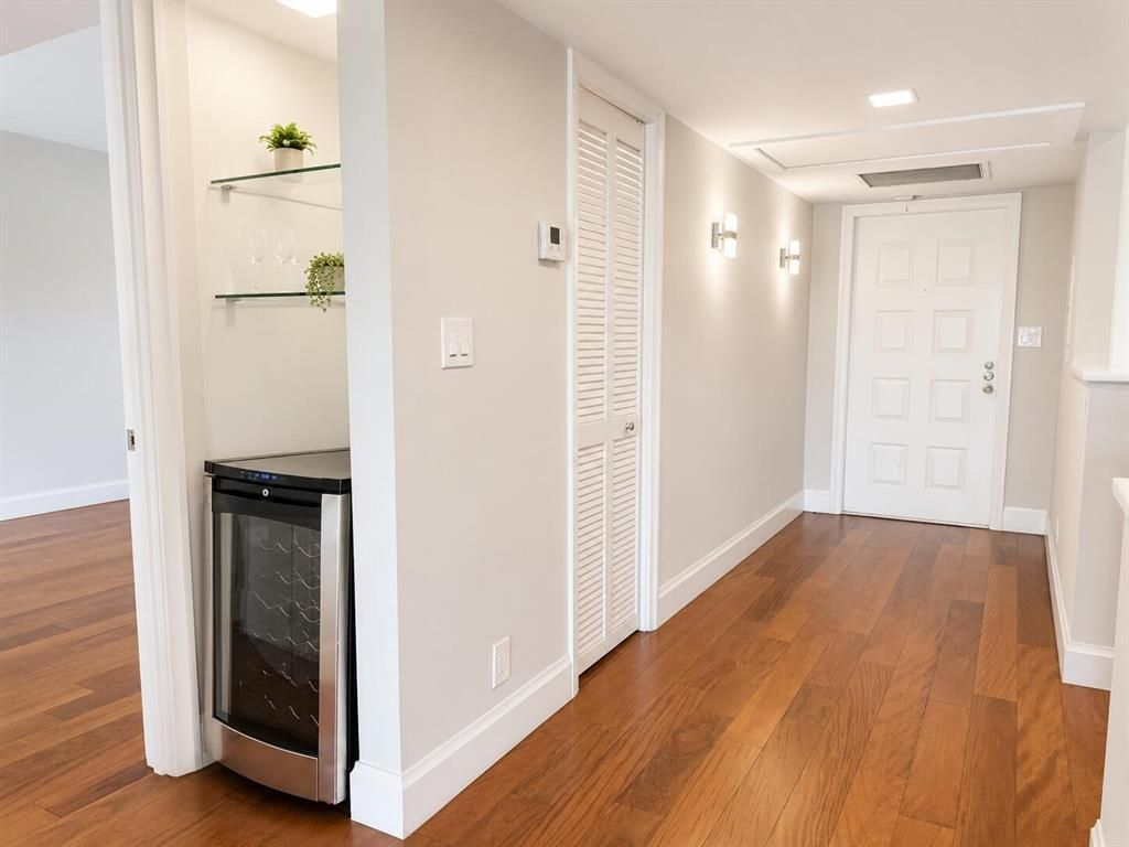 4030 W Palm Aire Drive, Unit 402, Pompano Beach, FL 33069 Photo