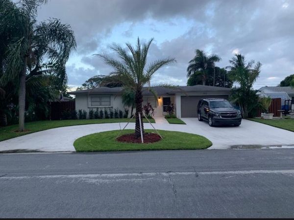 1072 SW 25TH Avenue, Boynton Beach, FL 33426