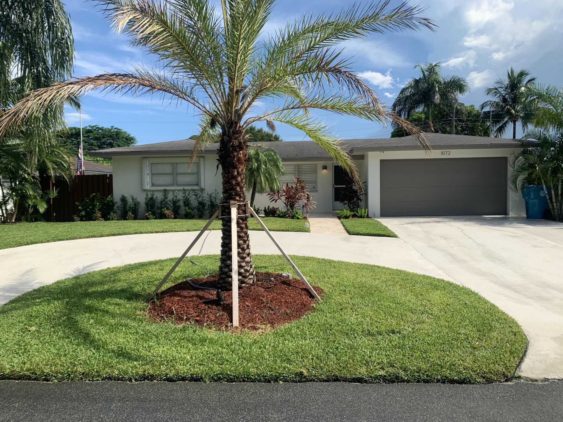 1072 SW 25th Avenue, Boynton Beach, FL 33426 Photo