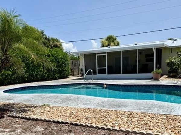 3132 NE SAVANNAH Road, Jensen Beach, FL 34957