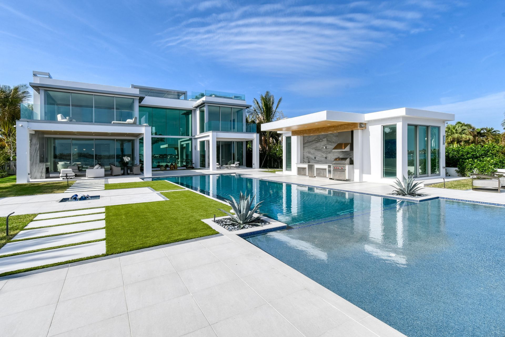 3030 Washington Road, West Palm Beach, FL 33405 Photo