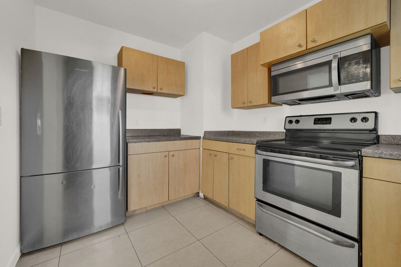 3360 Florida Boulevard, Palm Beach Gardens, FL 33410 Photo