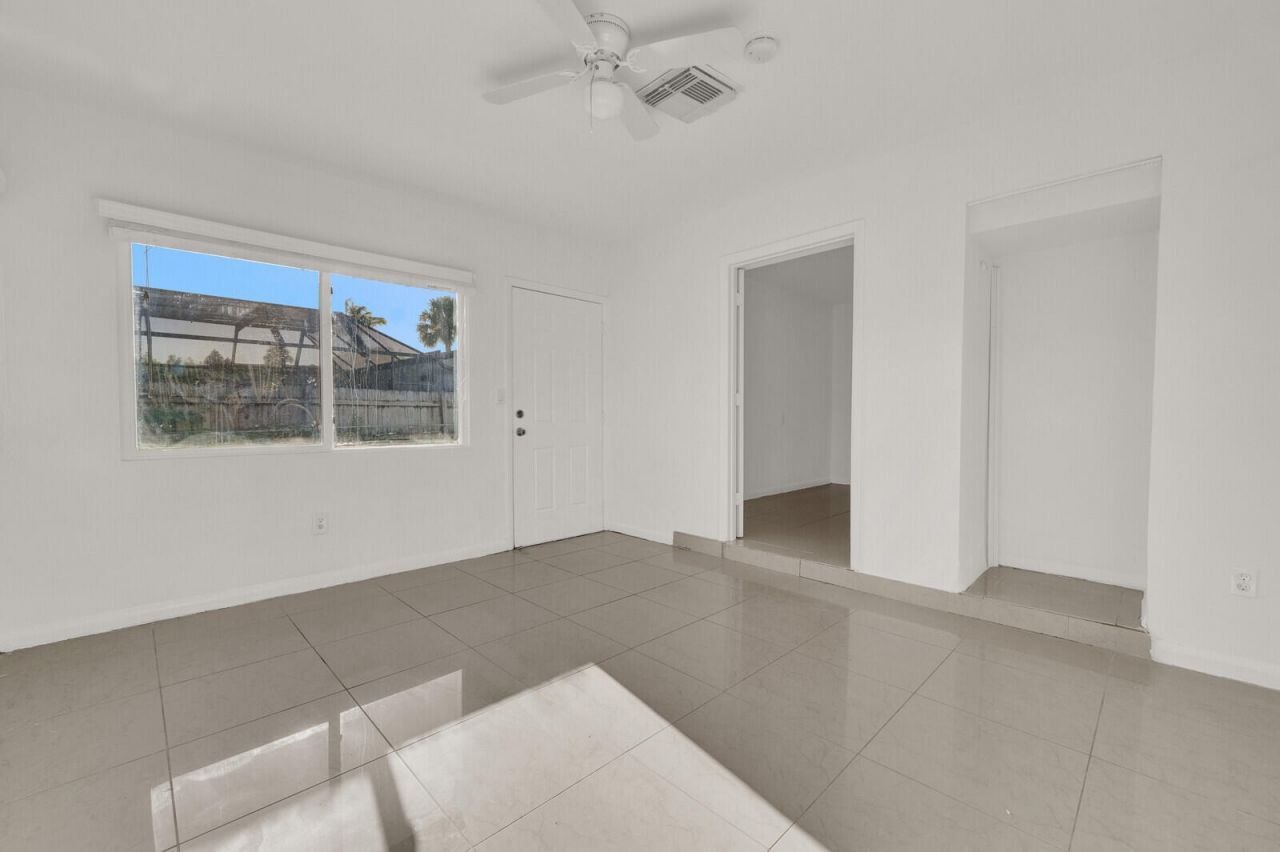 3360 Florida Boulevard, Palm Beach Gardens, FL 33410 Photo