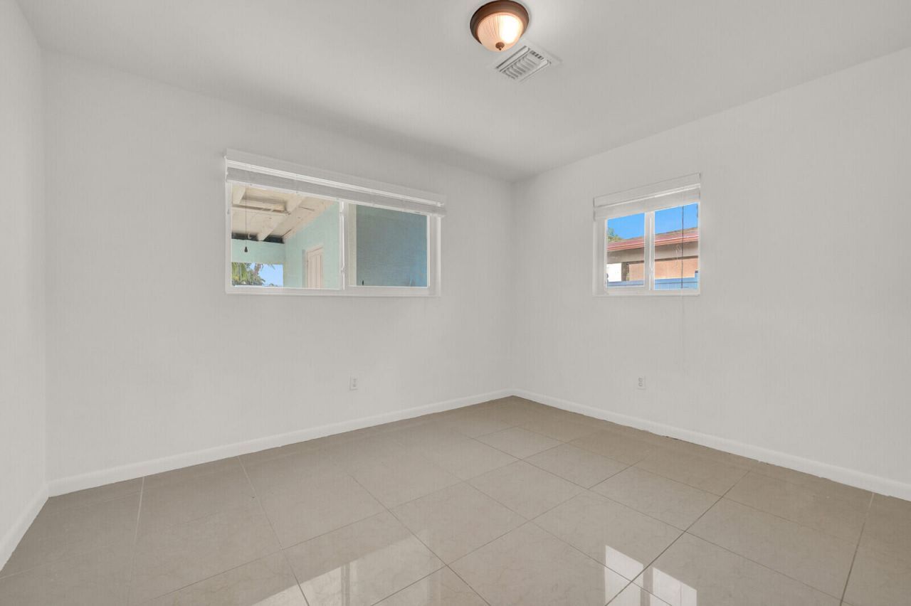3360 Florida Boulevard, Palm Beach Gardens, FL 33410 Photo
