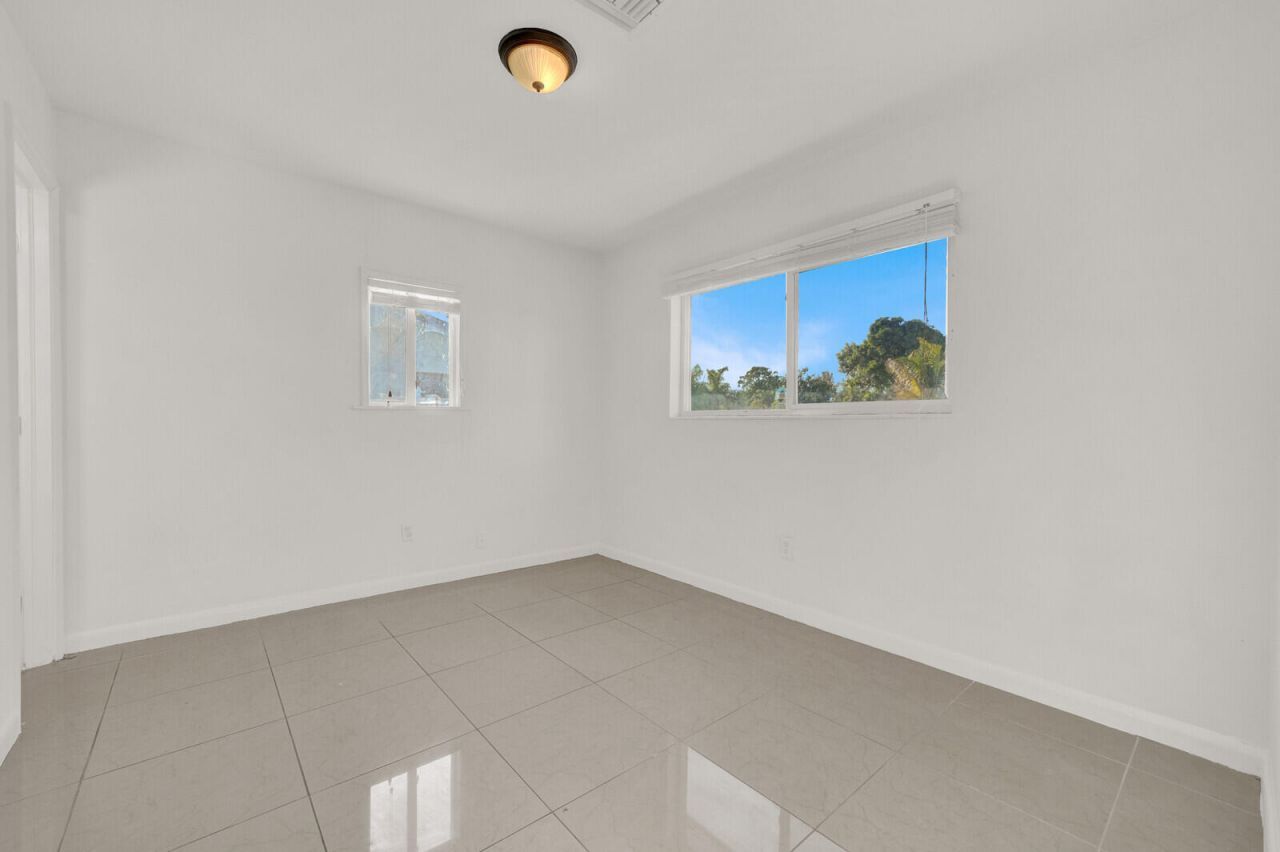 3360 Florida Boulevard, Palm Beach Gardens, FL 33410 Photo