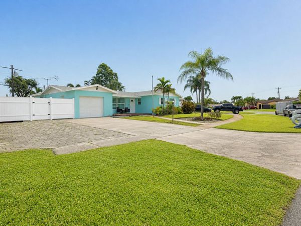 2395 Edgewater Drive, West Palm Beach, FL 33406