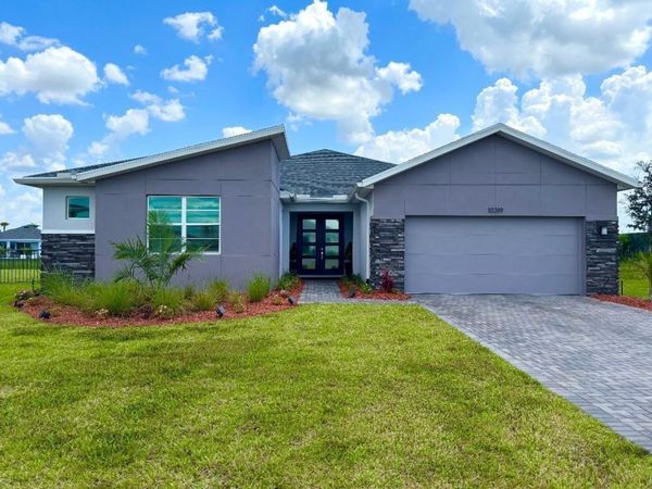 10319 SW Adelaide Terrace, Port St. Lucie, FL 34987