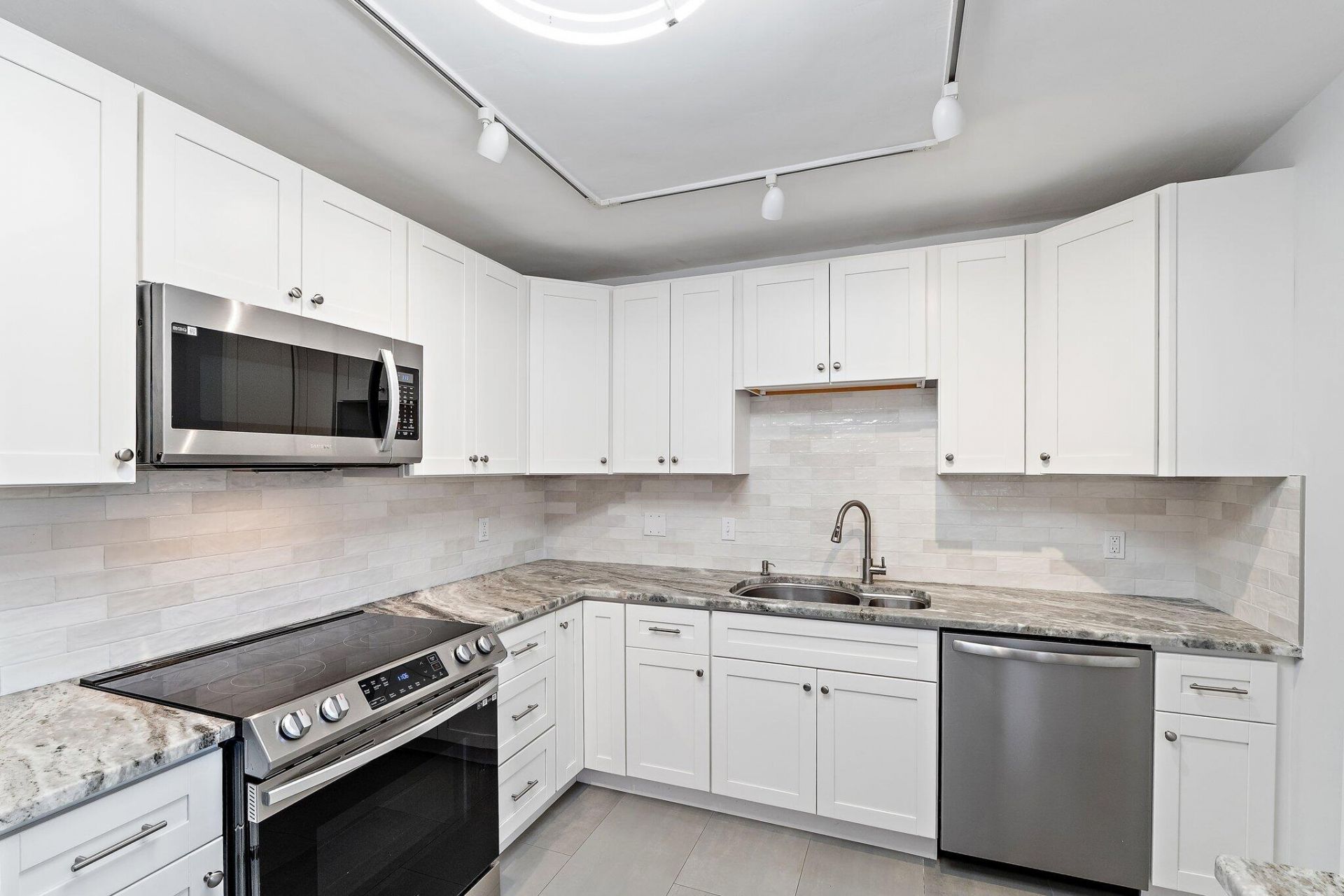 1 SE Turtle Creek Drive, Unit A, Jupiter, FL 33469 Photo