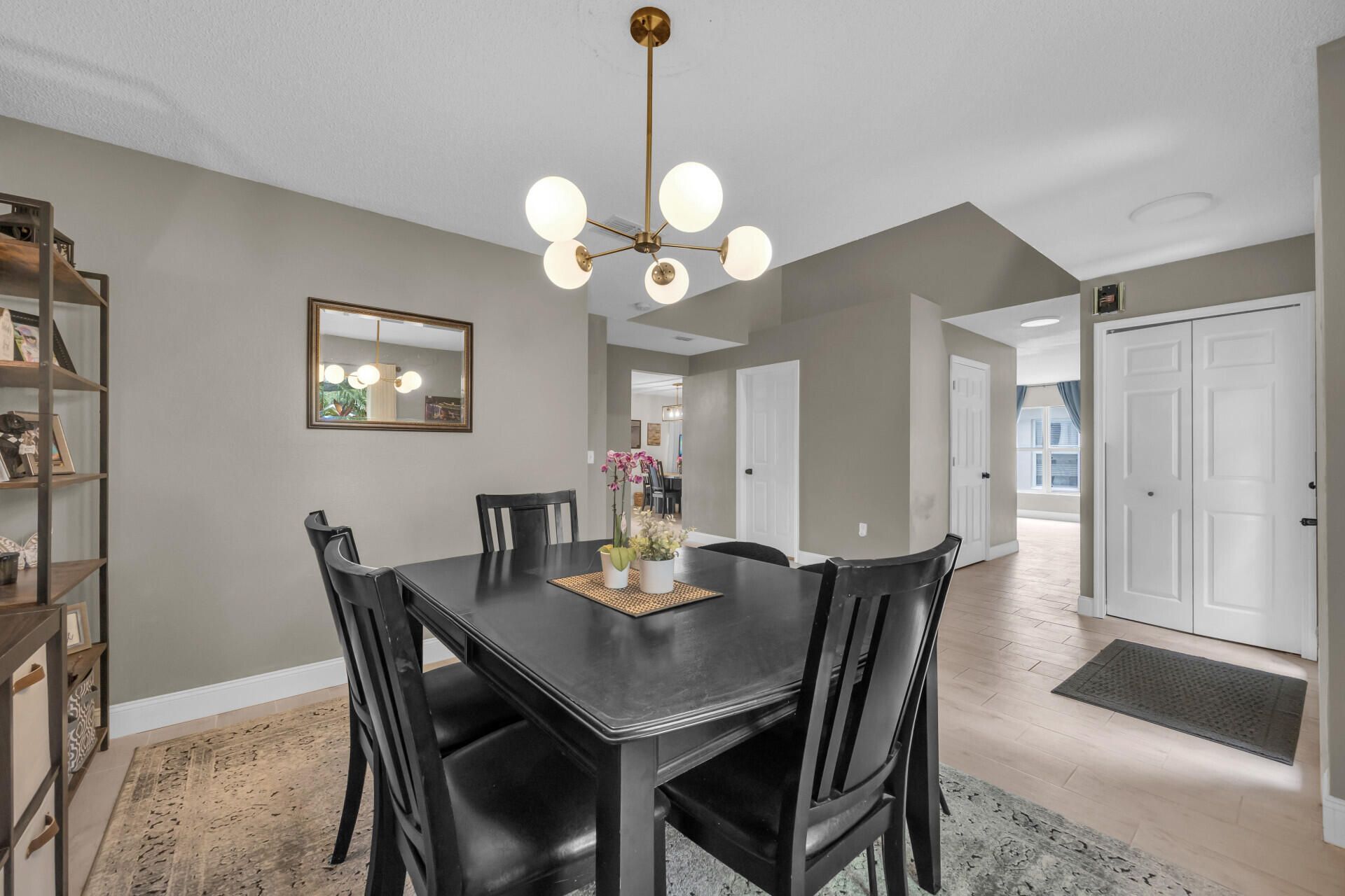 2566 12th Square Sw, Vero Beach, FL 32968 Photo