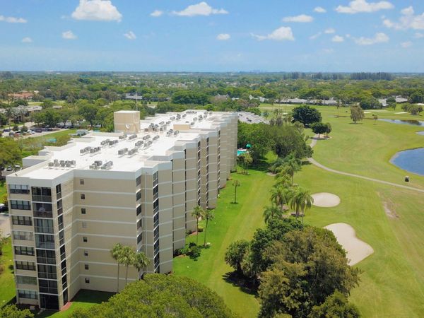 16300 GOLF CLUB Road, Unit 613, Weston, FL 33326