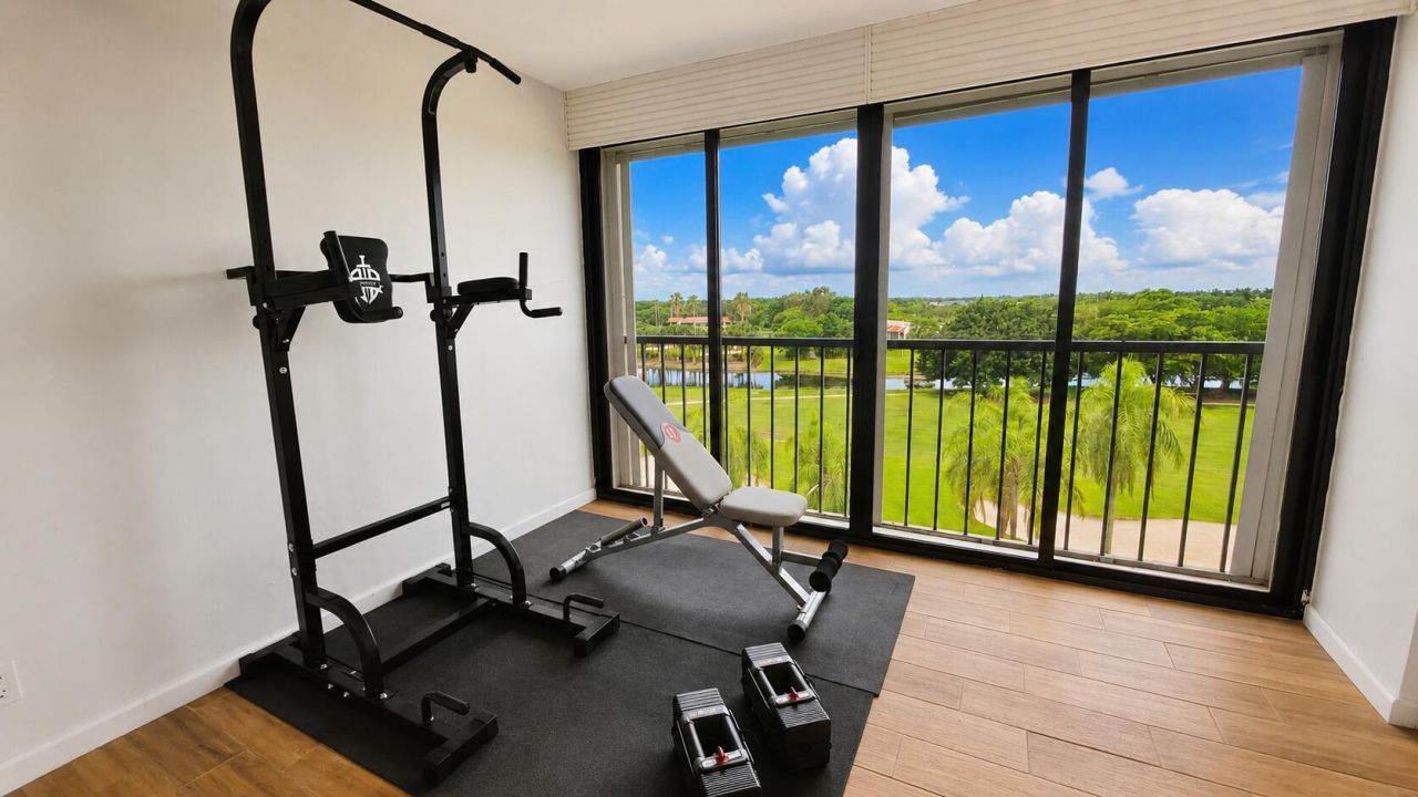 16300 Golf Club Road, Unit 613, Weston, FL 33326 Photo