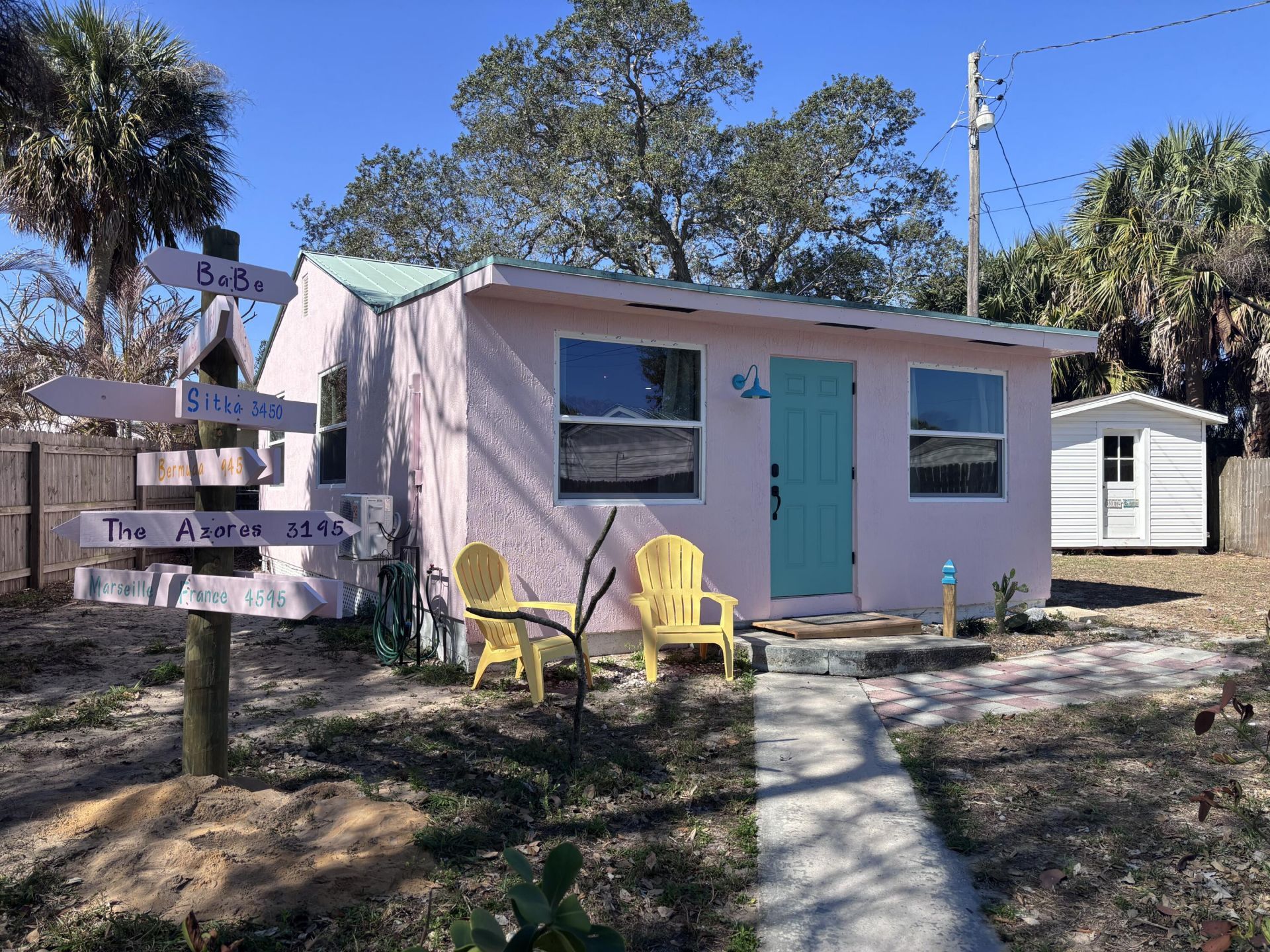 2472 NE Pine Avenue, Jensen Beach, FL 34957 Photo
