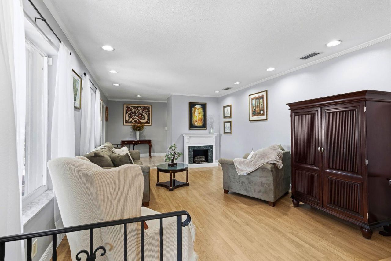 7381 SW 9th Street, Plantation, FL 33317 Photo