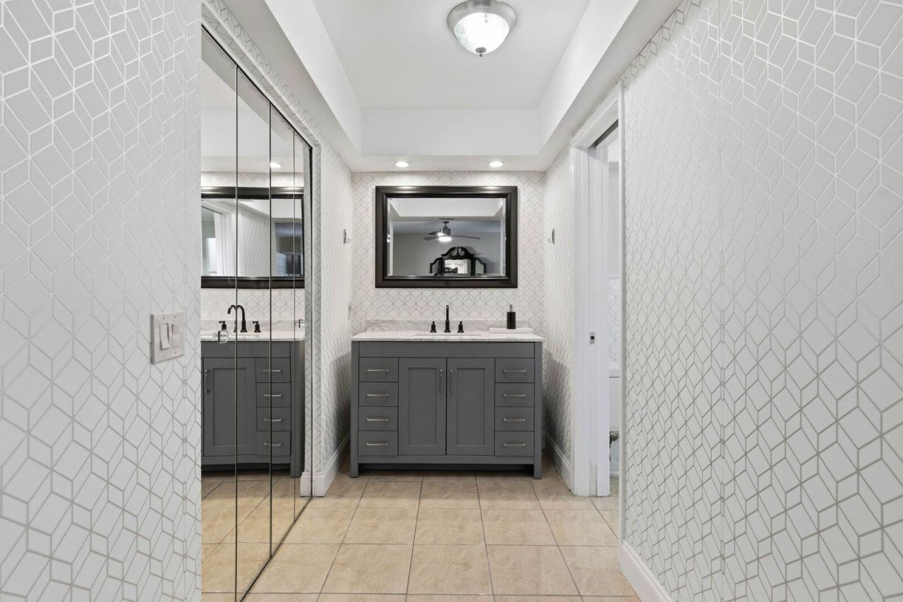 7381 SW 9th Street, Plantation, FL 33317 Photo