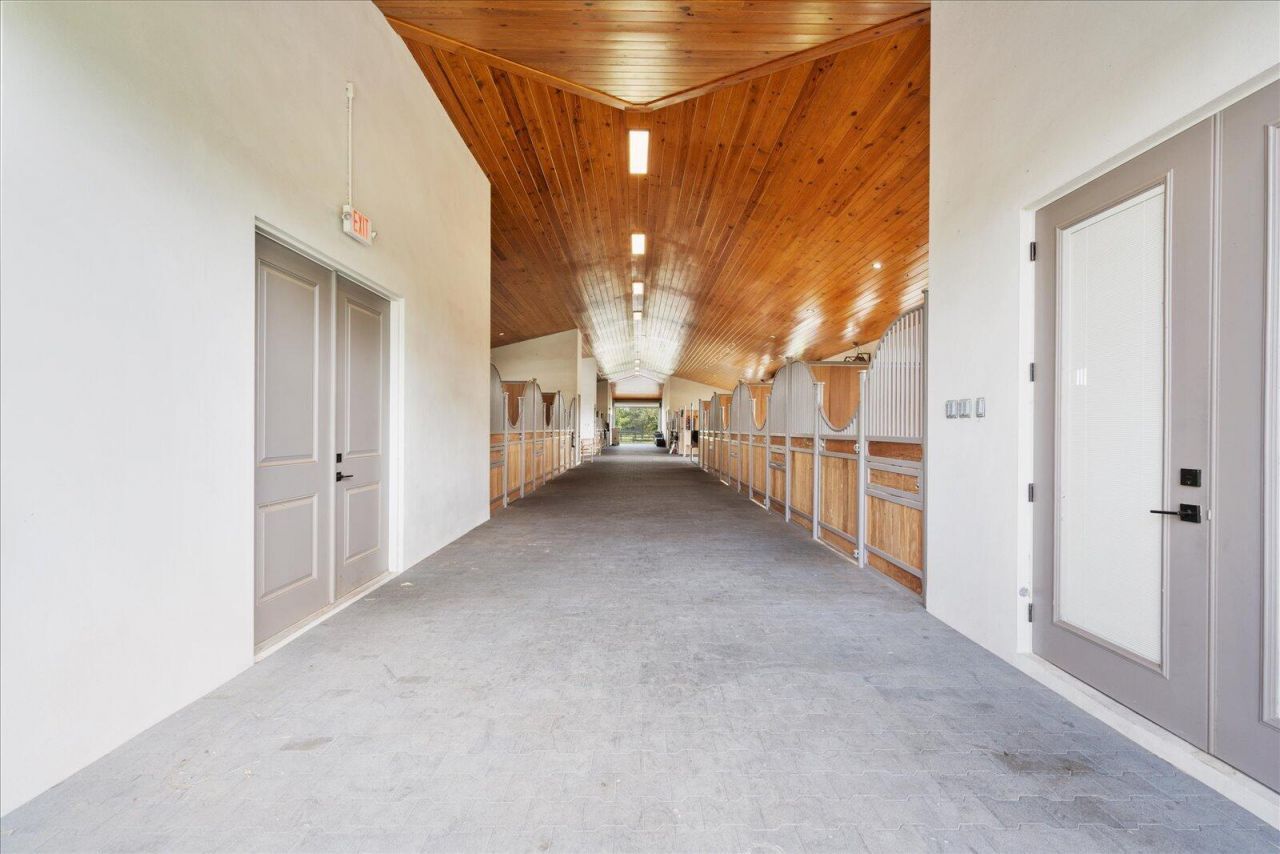 15691 Sunnyland Lane, Wellington, FL 33414 Photo