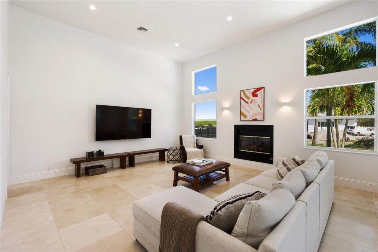 15691 Sunnyland Lane, Wellington, FL 33414 Photo