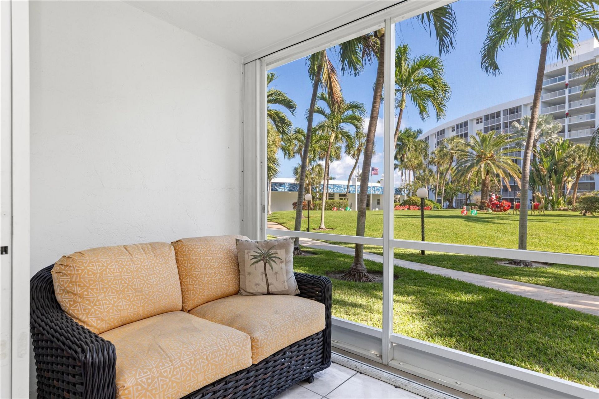 2731 NE 14th Street Causeway, Unit 110, Pompano Beach, FL 33062 Photo