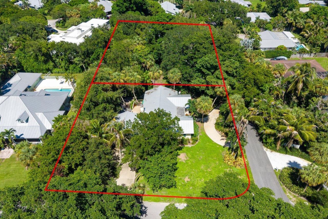 24/22 Via Lucindia Drive, Sewalls Point, FL 34996 Photo