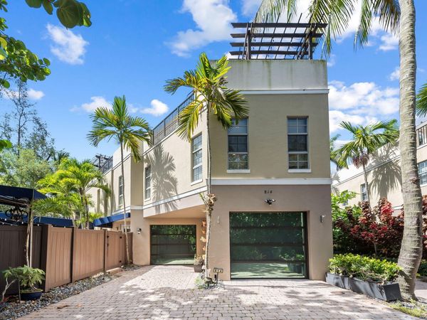814 SW 10TH Street, Unit 814, Fort Lauderdale, FL 33315