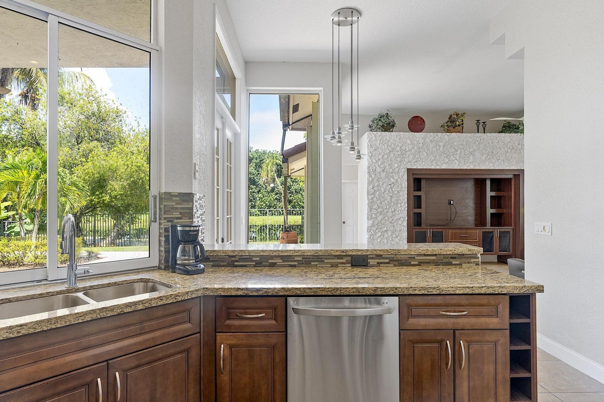 875 Bayside Lane, Weston, FL 33326 Photo