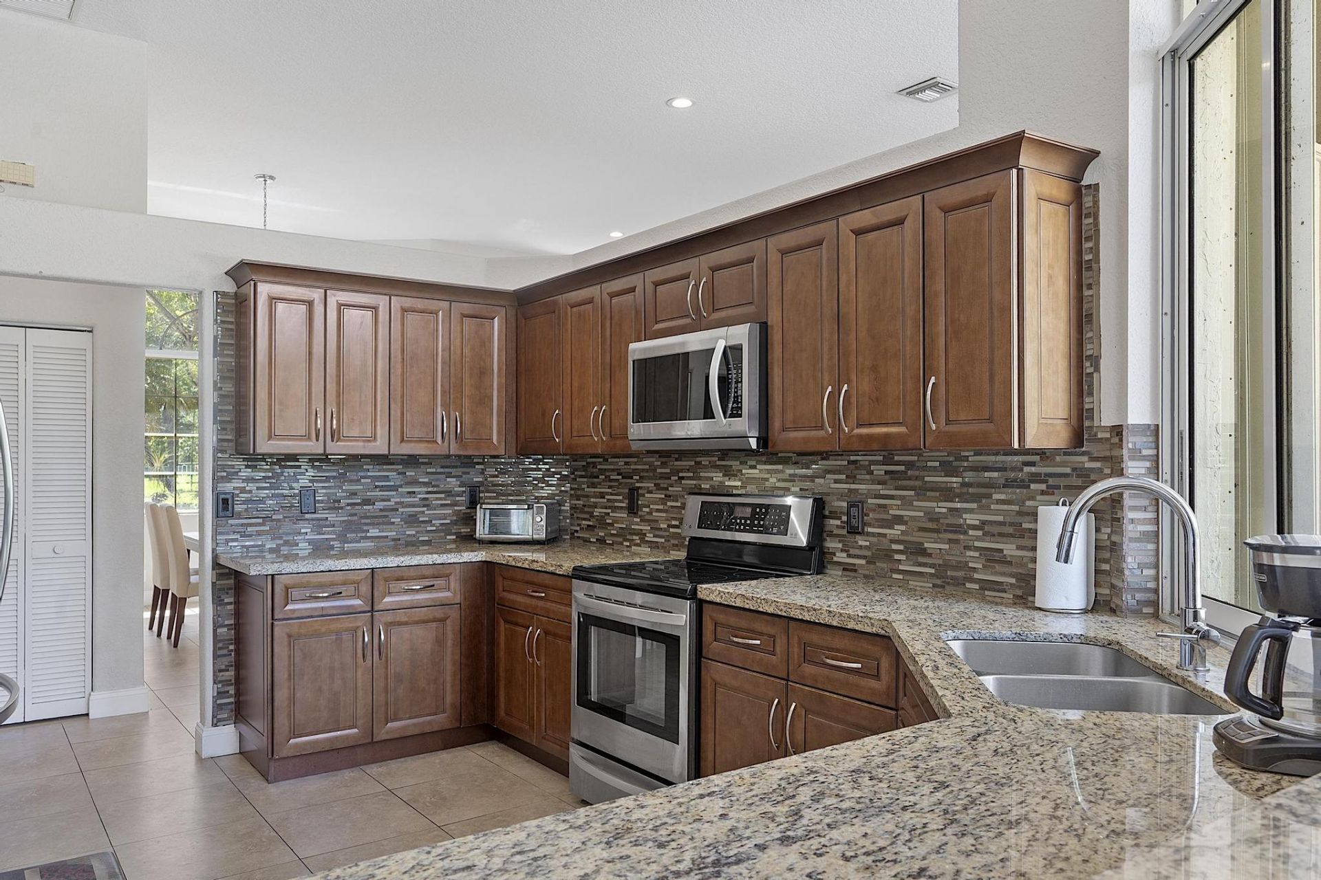 875 Bayside Lane, Weston, FL 33326 Photo