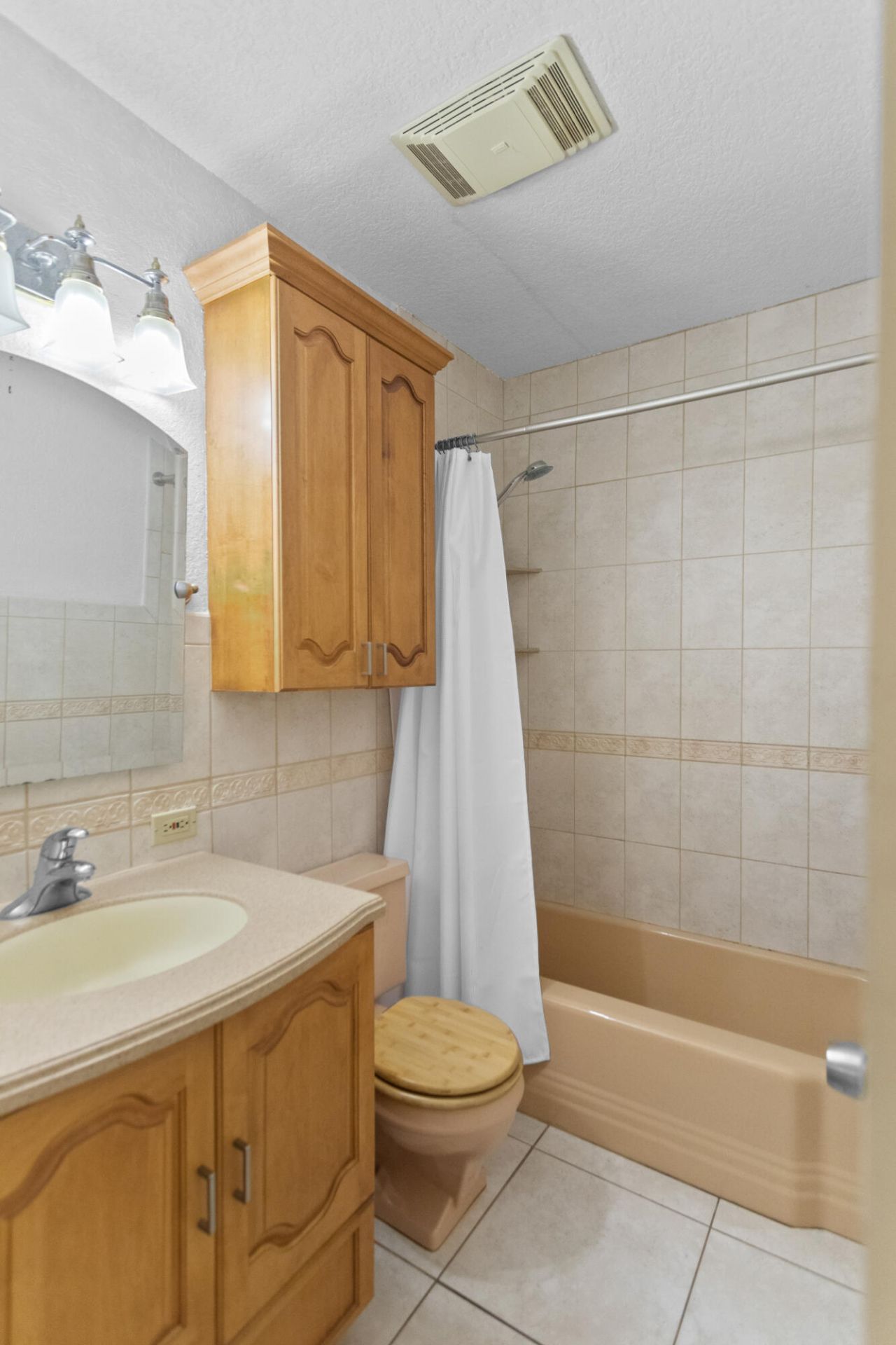 880 E Acre Drive, Plantation, FL 33317 Photo