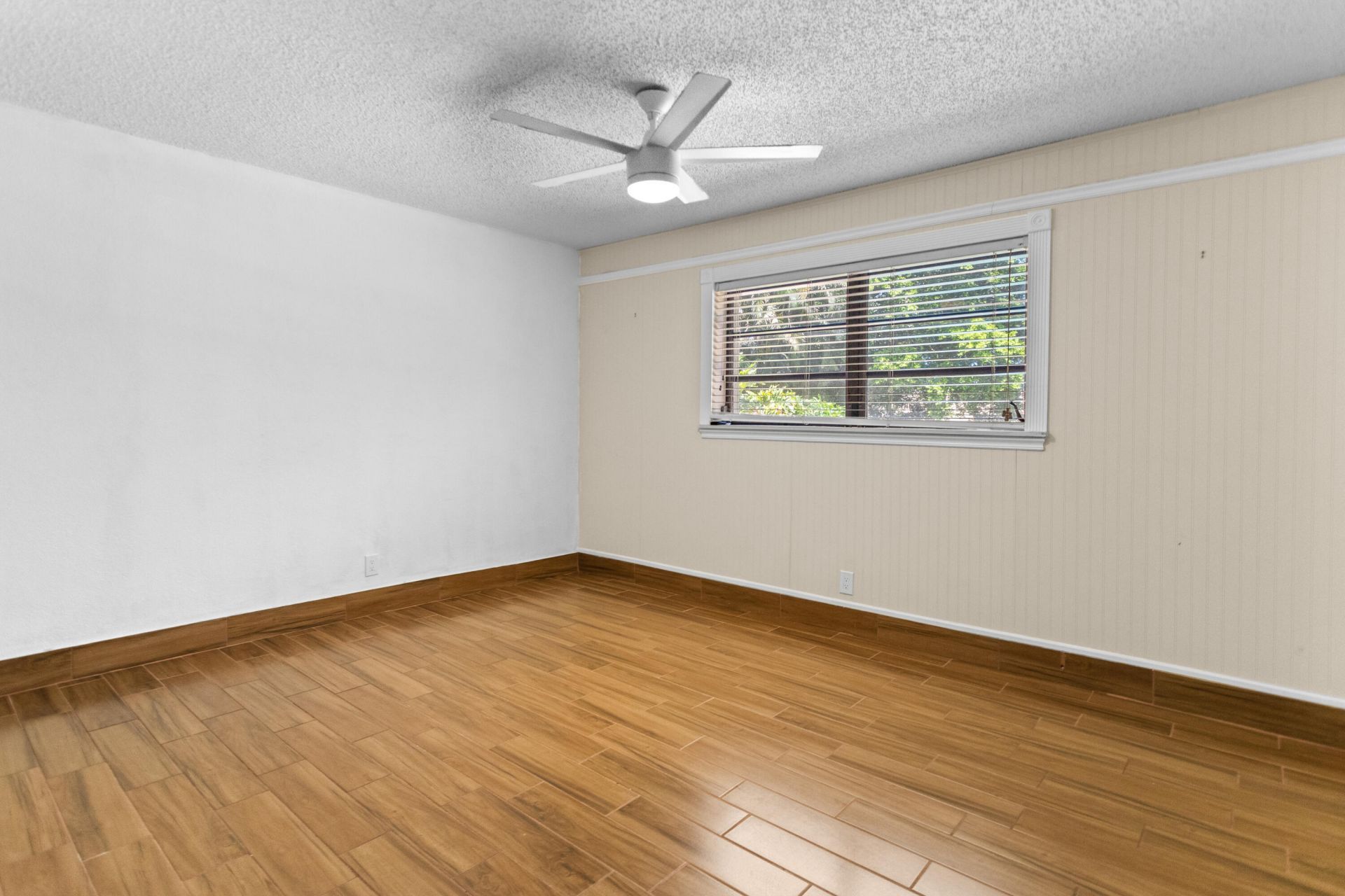880 E Acre Drive, Plantation, FL 33317 Photo