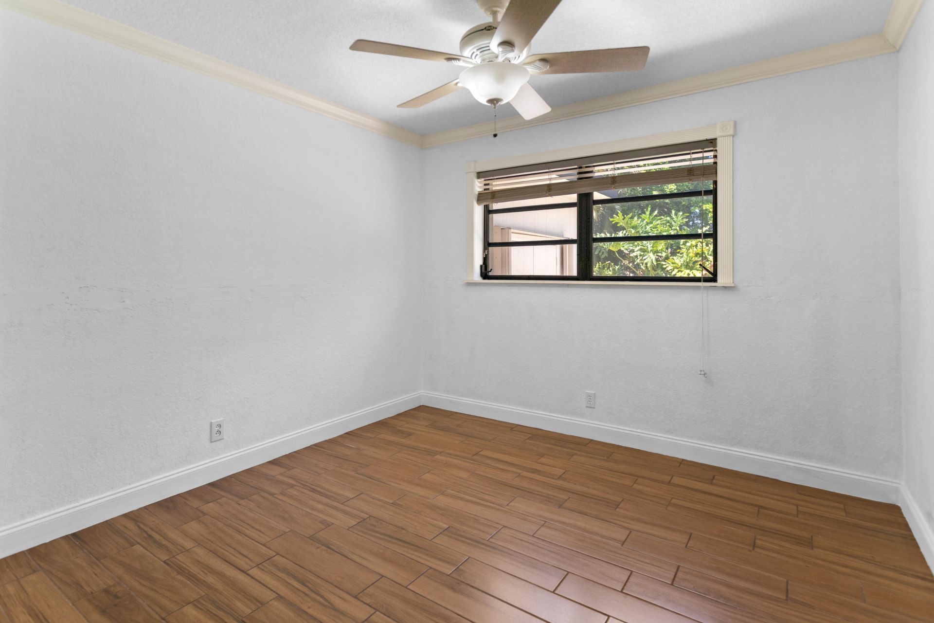 880 E Acre Drive, Plantation, FL 33317 Photo