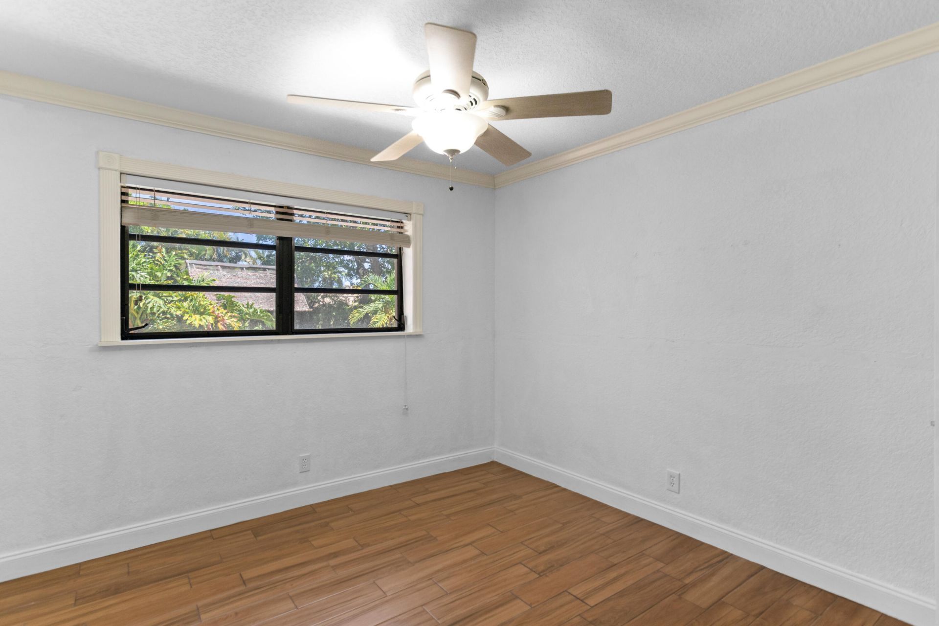 880 E Acre Drive, Plantation, FL 33317 Photo