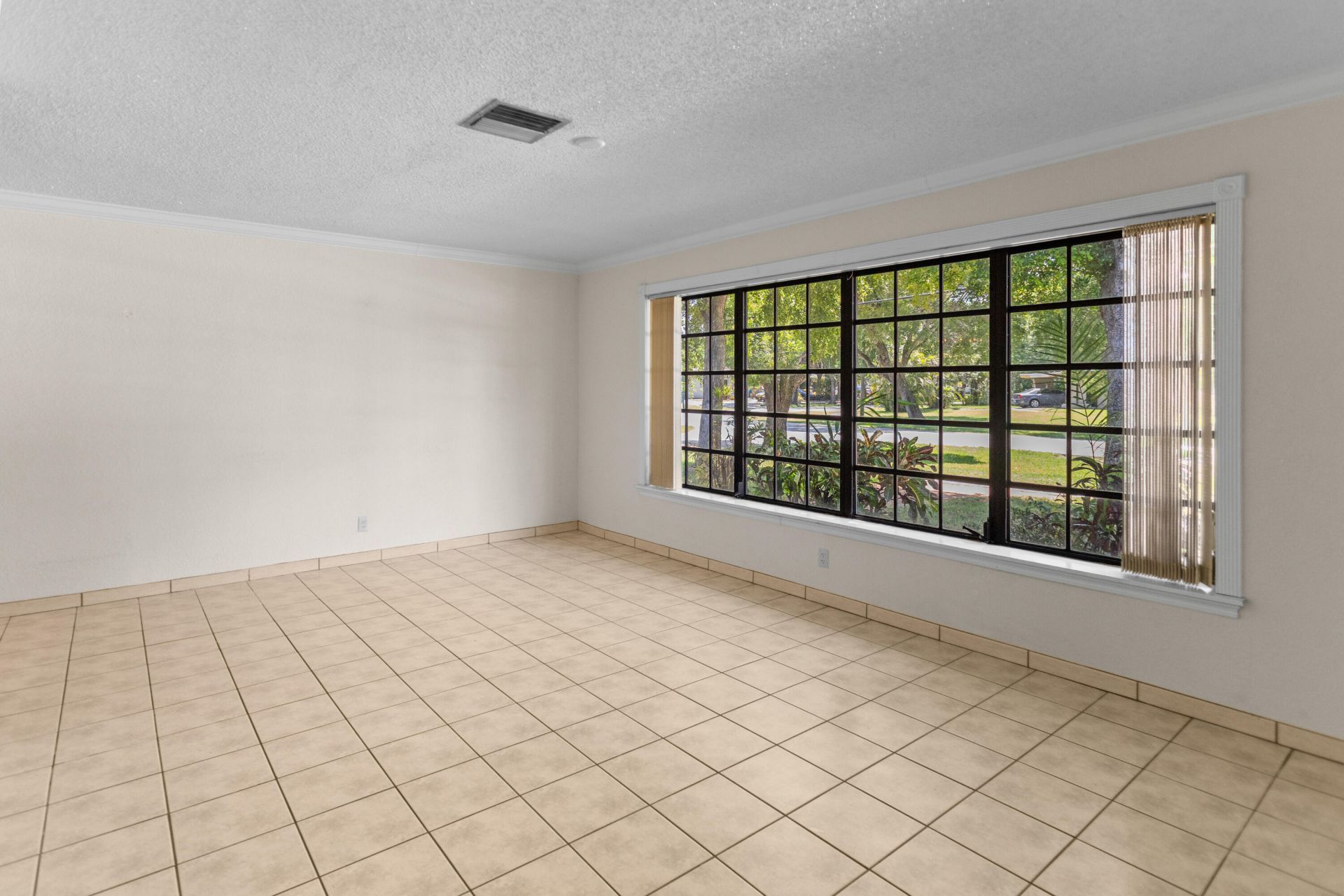 880 E Acre Drive, Plantation, FL 33317 Photo