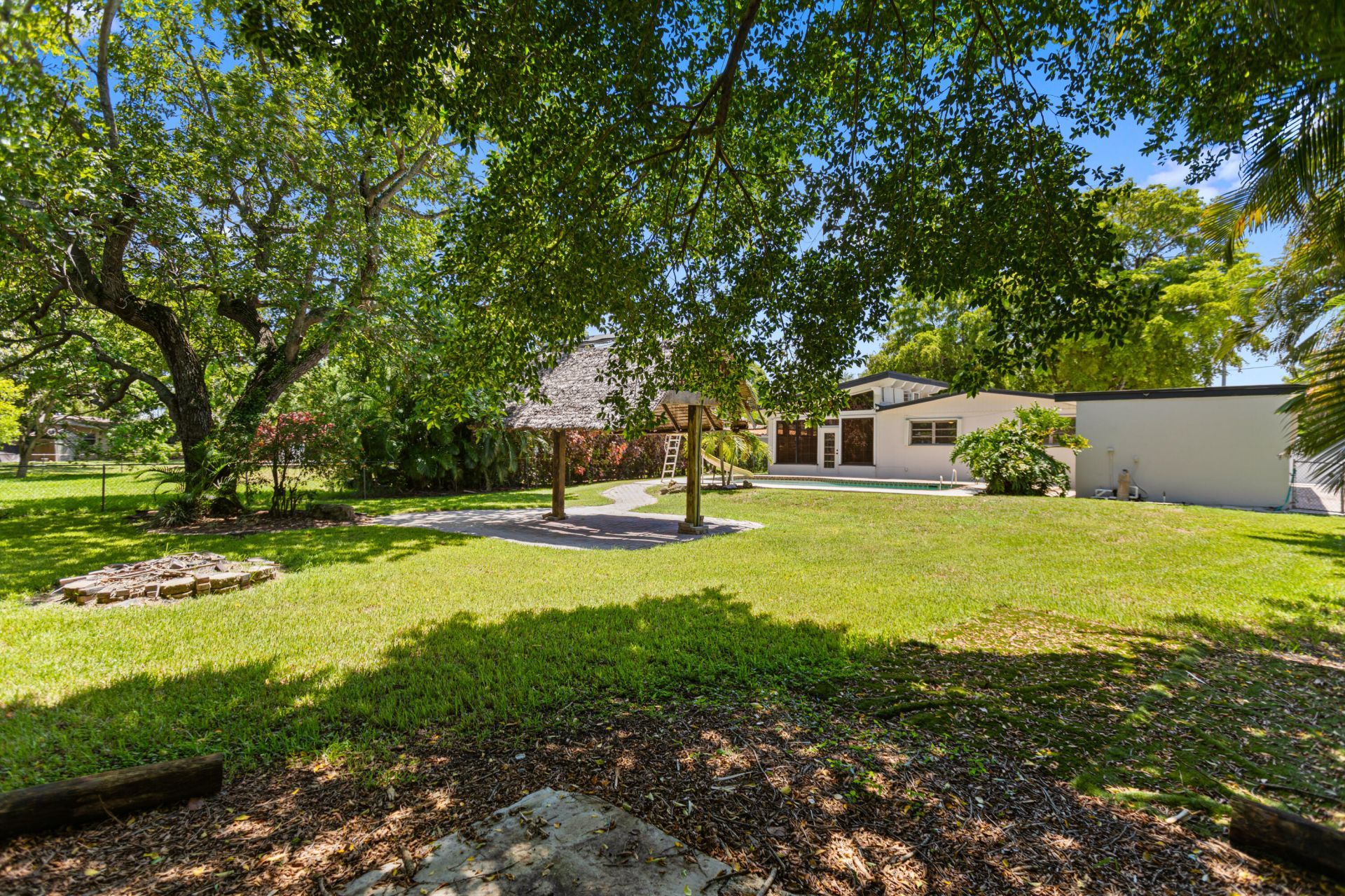 880 E Acre Drive, Plantation, FL 33317 Photo