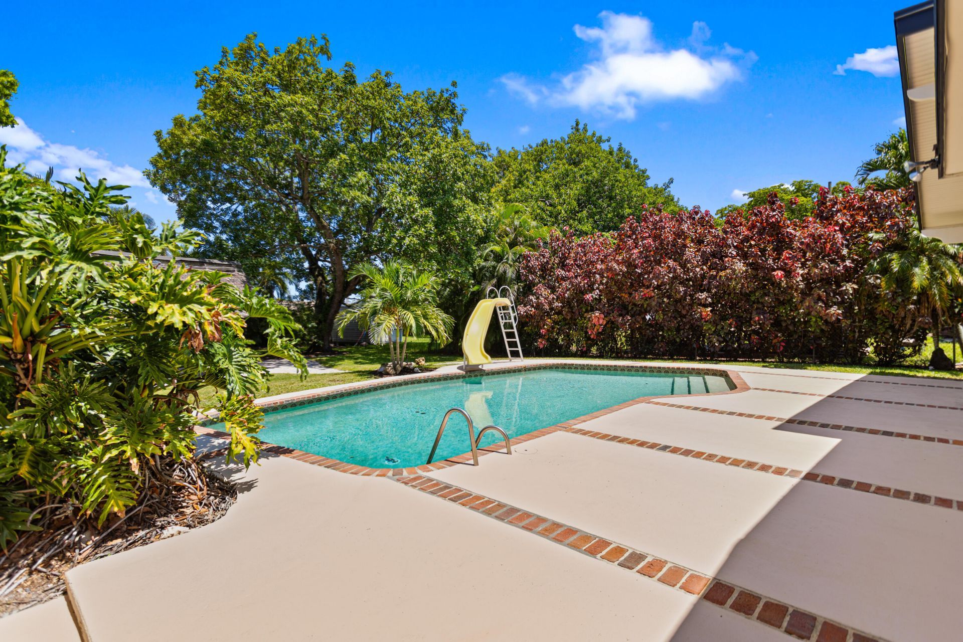 880 E Acre Drive, Plantation, FL 33317 Photo