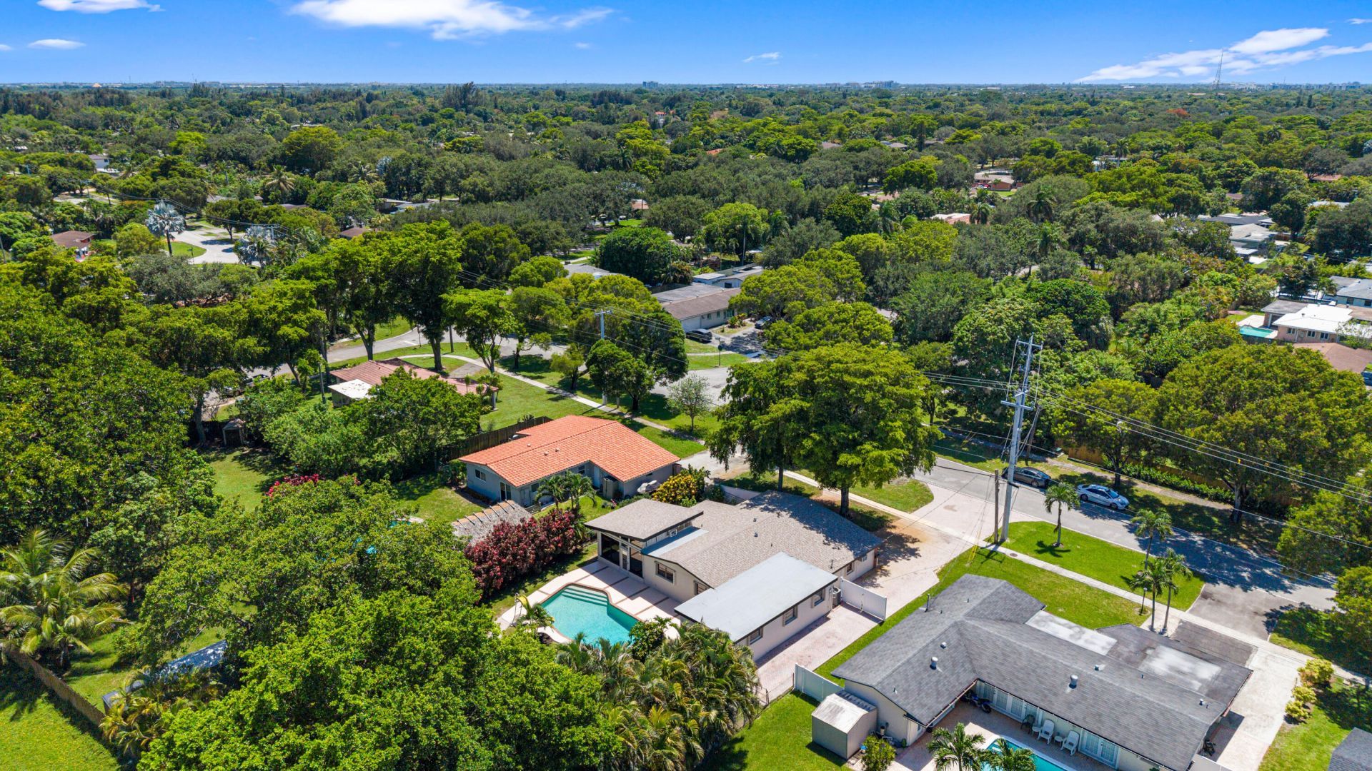 880 E Acre Drive, Plantation, FL 33317 Photo