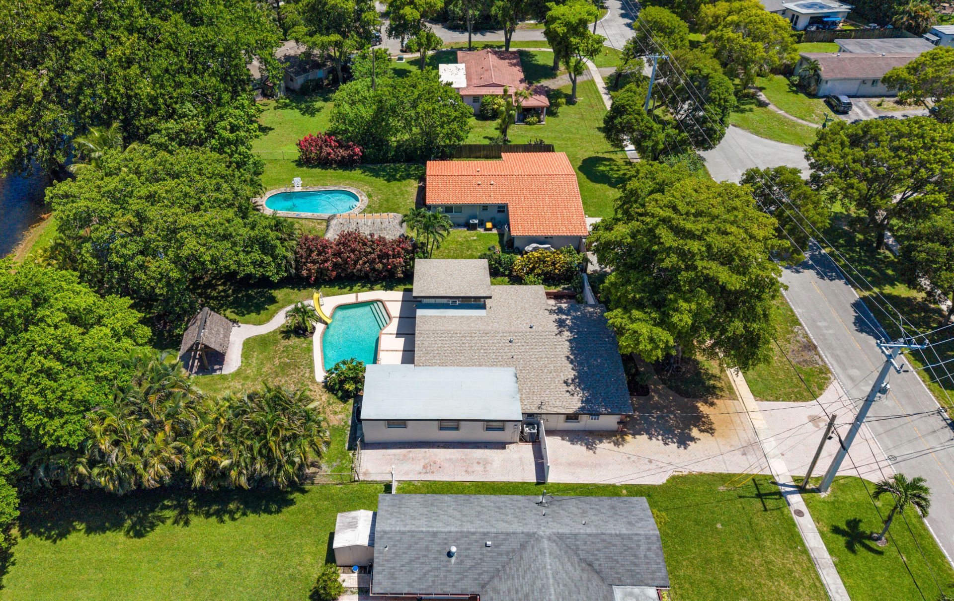 880 E Acre Drive, Plantation, FL 33317 Photo