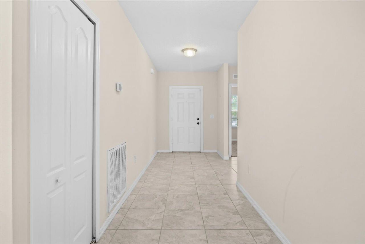 5332 NW Wisk Fern Circle, Port Saint Lucie, FL 34986 Photo