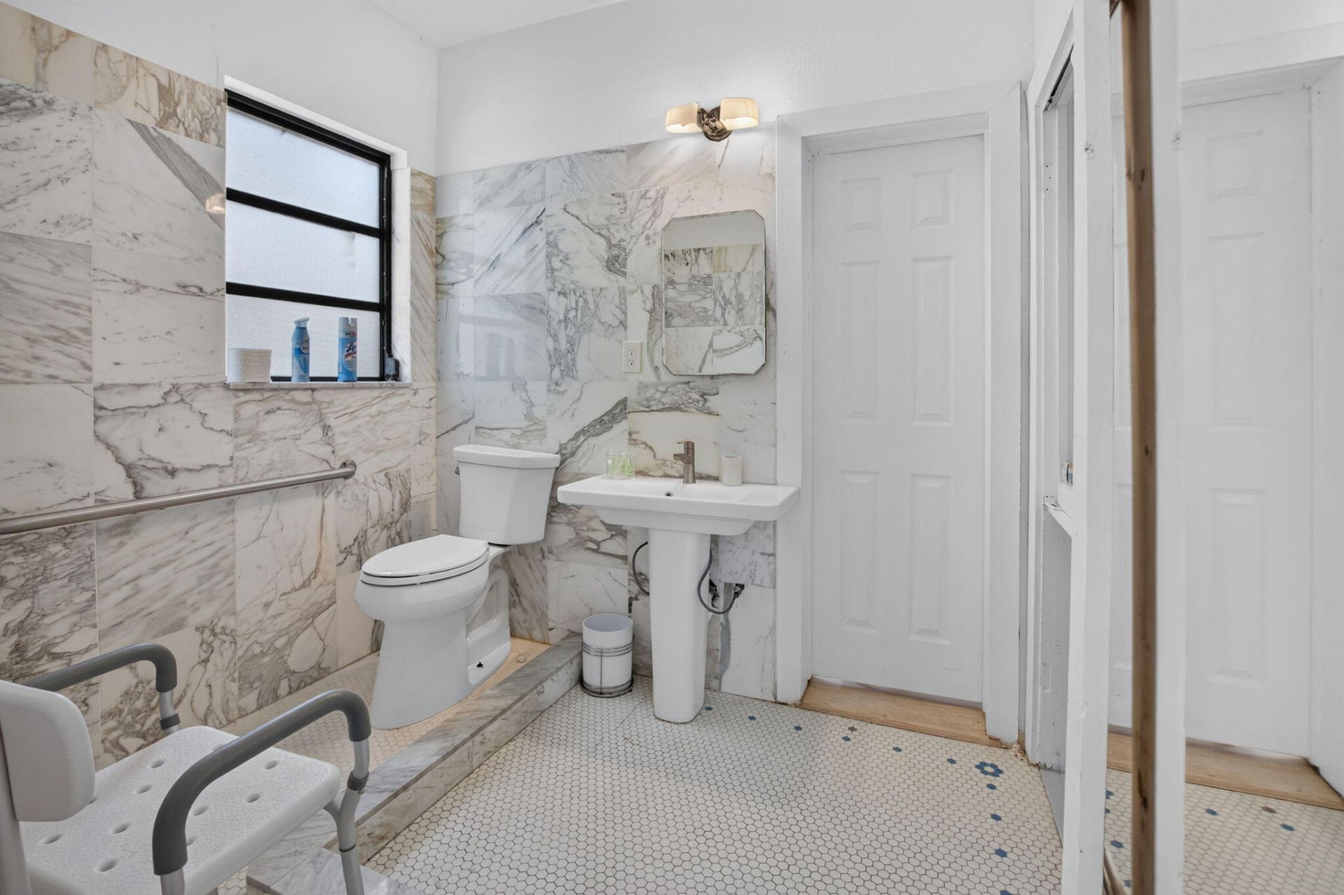 806 NE 2nd Avenue, Delray Beach, FL 33444 Photo