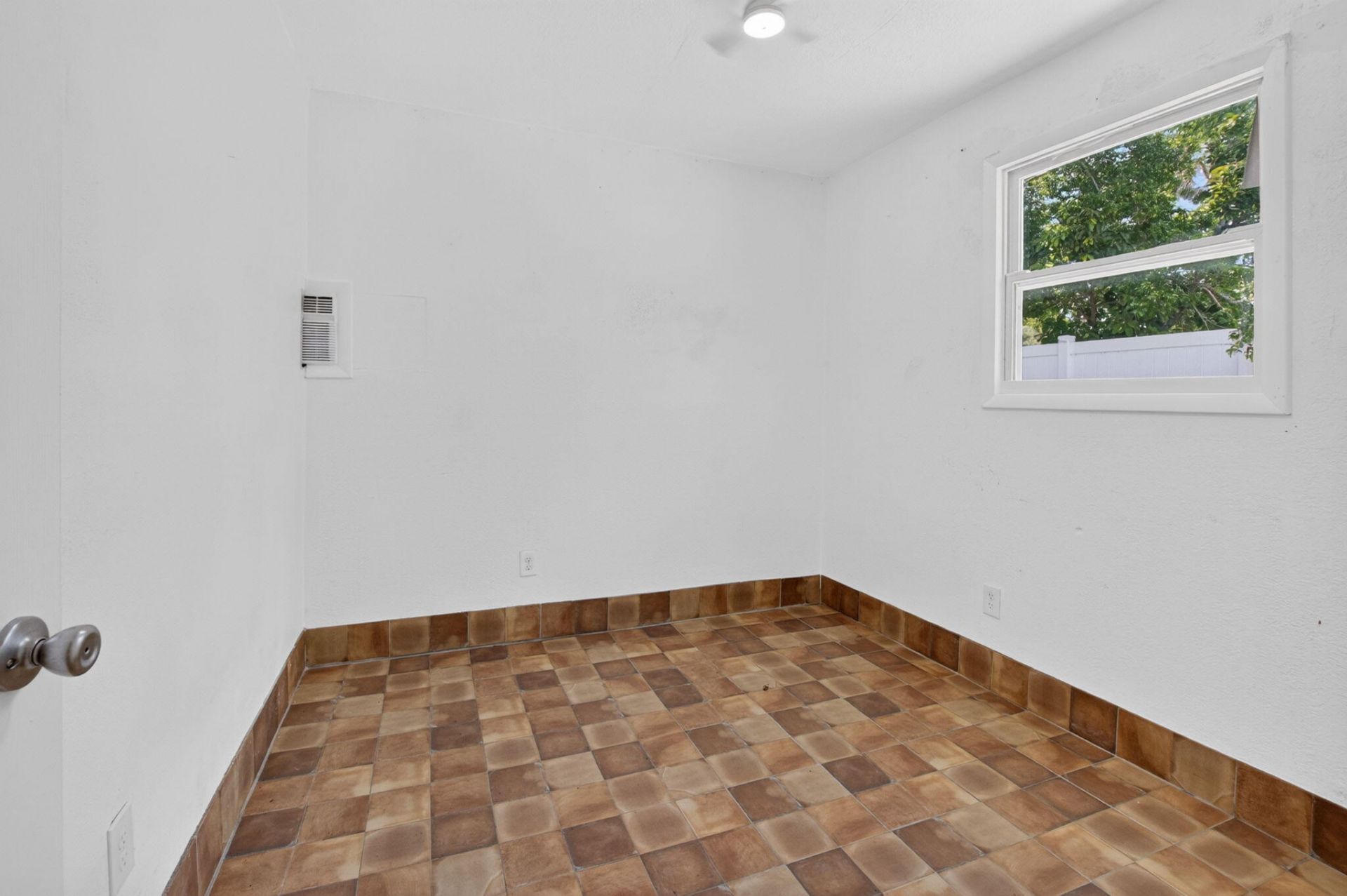 806 NE 2nd Avenue, Delray Beach, FL 33444 Photo