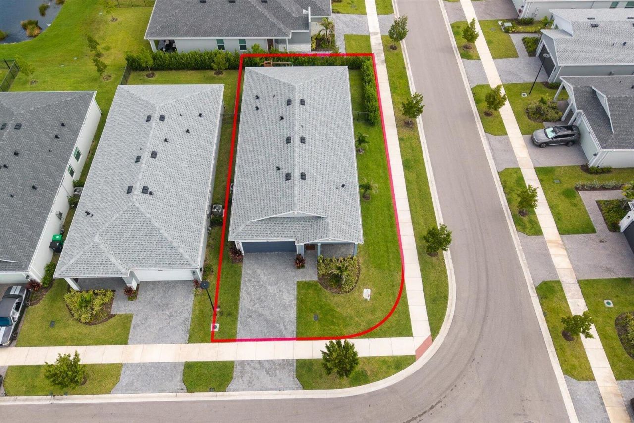 9547 SW Indra Way, Port Saint Lucie, FL 34987 Photo