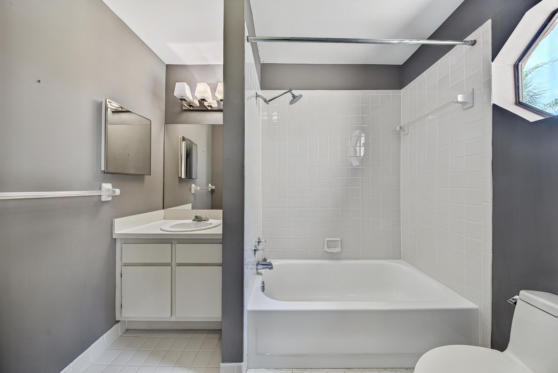281 NE 16th Place, Unit 403, Fort Lauderdale, FL 33305 Photo