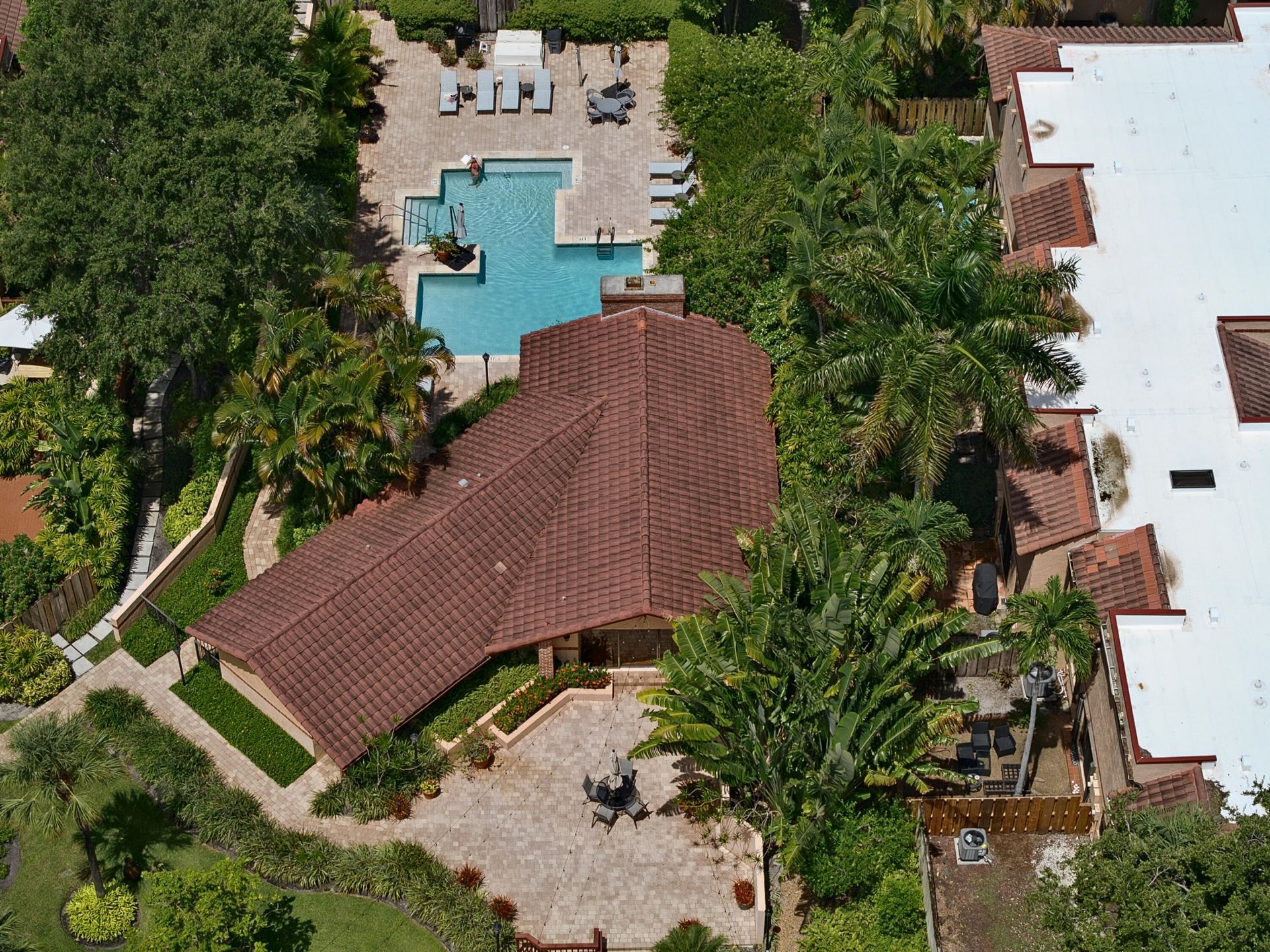 281 NE 16th Place, Unit 403, Fort Lauderdale, FL 33305 Photo