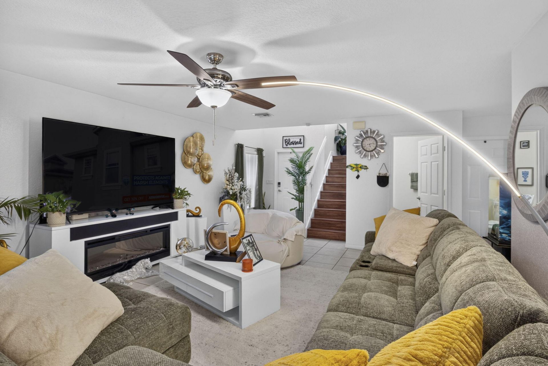 6021 Adriatic Way, West Palm Beach, FL 33413 Photo