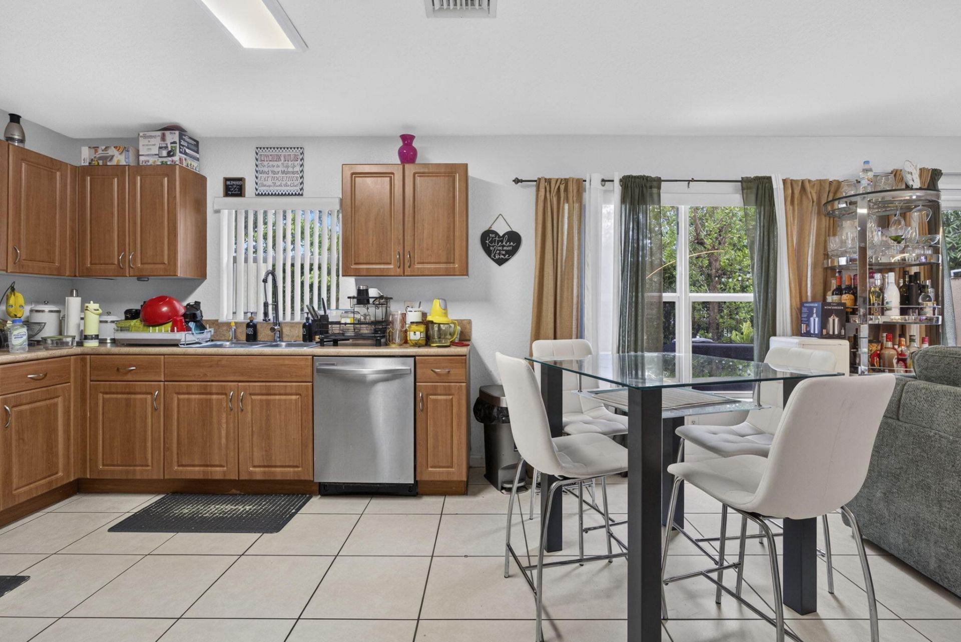 6021 Adriatic Way, West Palm Beach, FL 33413 Photo
