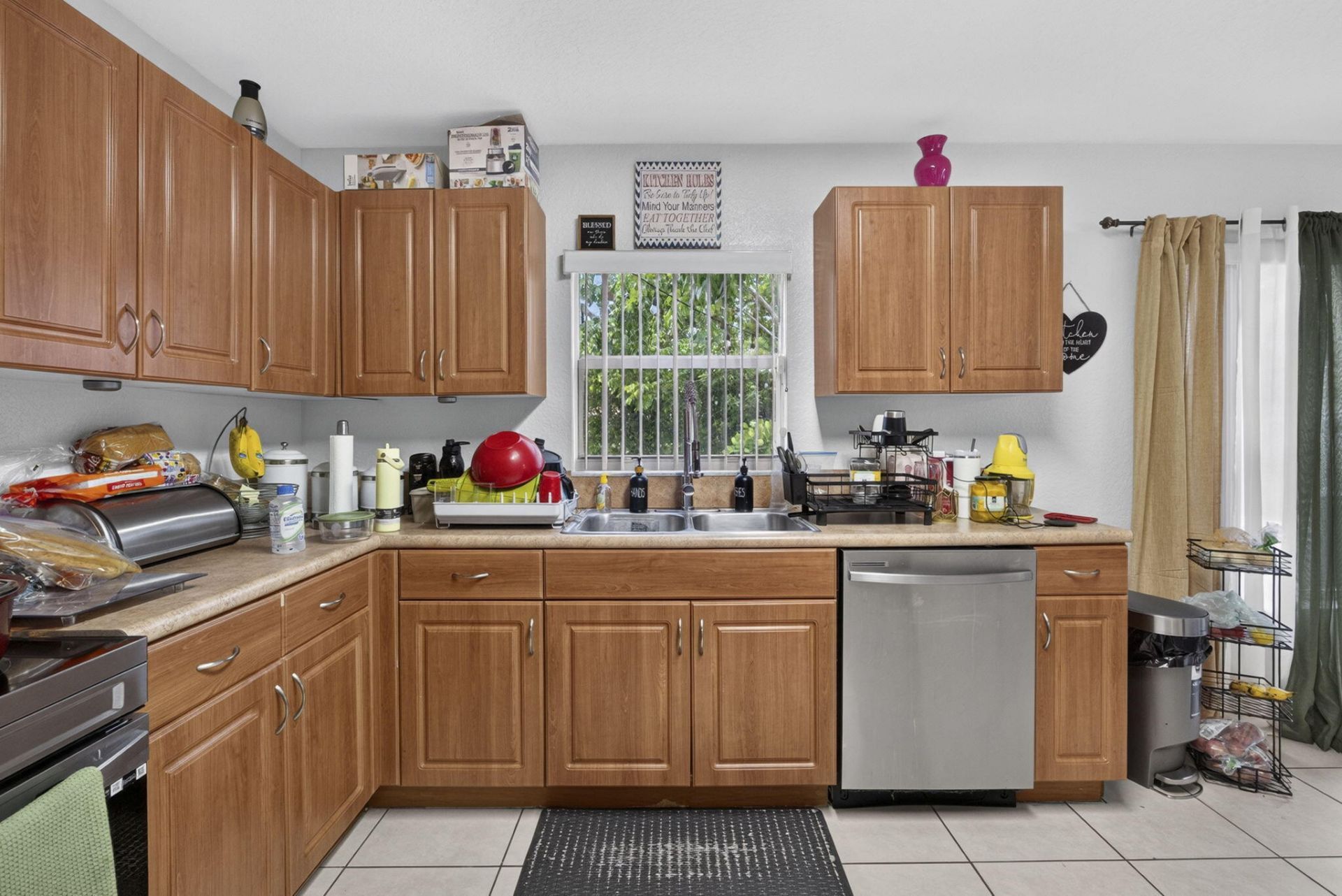 6021 Adriatic Way, West Palm Beach, FL 33413 Photo
